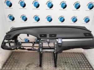 Usagé Airbag set + dashboard Volkswagen Passat Variant (3C5) 1.8 TSI 16V Prix sur demande proposé par Rhenoy Onderdelen b.v.