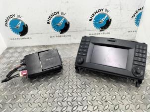 Usados Sistema de navegación Mercedes Sprinter 3,5t (906.63) 316 CDI 16V Precio de solicitud ofrecido por Rhenoy Onderdelen b.v.