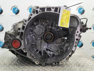 Gebrauchte Getriebe Toyota Auris (E15) 2.2 D-CAT 16V Preis auf Anfrage angeboten von Rhenoy Onderdelen b.v.