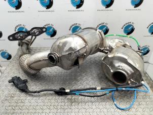 Usagé Filtre à particules Ford Kuga III (DFK) 2.0 EcoBlue mHEV Prix sur demande proposé par Rhenoy Onderdelen b.v.
