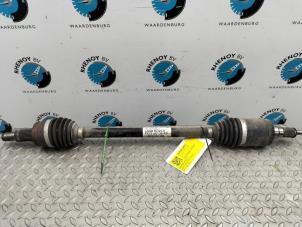 Used Drive shaft, rear left Landrover Discovery Sport L550 Price on request offered by Rhenoy Onderdelen b.v.
