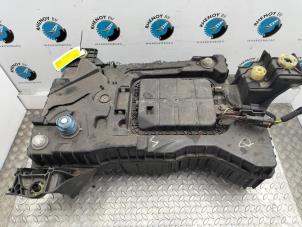 Gebrauchte Adblue Pumpe Peugeot 308 (L3/L8/LB/LH/LP) 1.6 BlueHDi 120 Preis auf Anfrage angeboten von Rhenoy Onderdelen b.v.