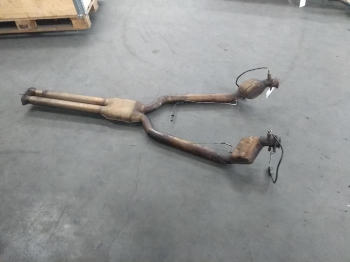 Usagé Catalyseur Maserati 3200 GT Prix € 484,00 Prix TTC proposé par Rhenoy Onderdelen b.v.