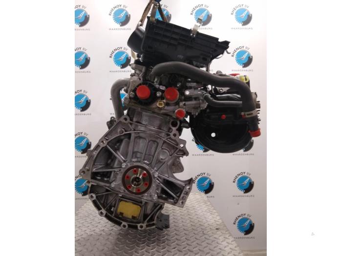 Used Engine Citroen C1 Price on request offered by Rhenoy Onderdelen b.v.