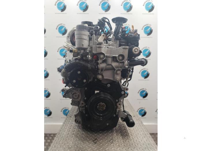Used Engine Landrover Discovery Sport L550 Price on request offered by Rhenoy Onderdelen b.v.
