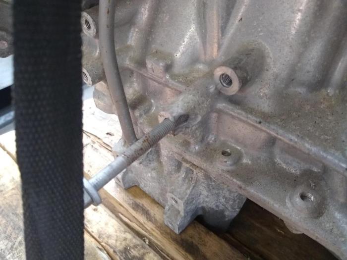 Used Engine Citroen C1 Price on request offered by Rhenoy Onderdelen b.v.