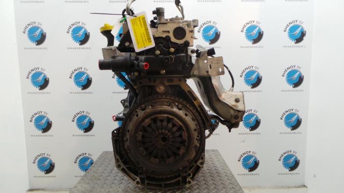 Used Engine Renault Clio Price on request offered by Rhenoy Onderdelen b.v.