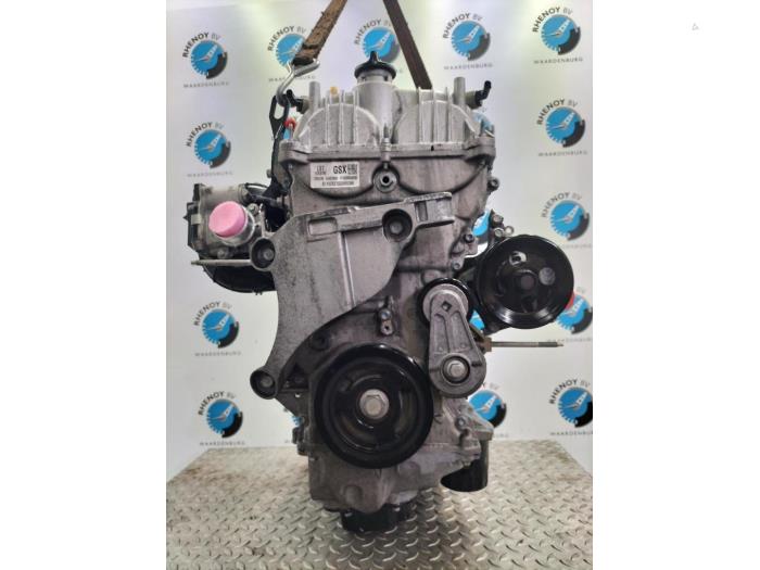 Motor van een Opel Astra 2017