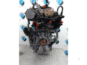 Motor van een Peugeot 5008 2011