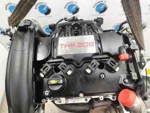 Motor van een Peugeot 208 2017