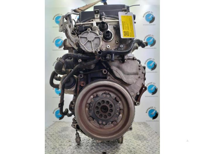 Usados Motor Volkswagen Passat Precio de solicitud ofrecido por Rhenoy Onderdelen b.v.