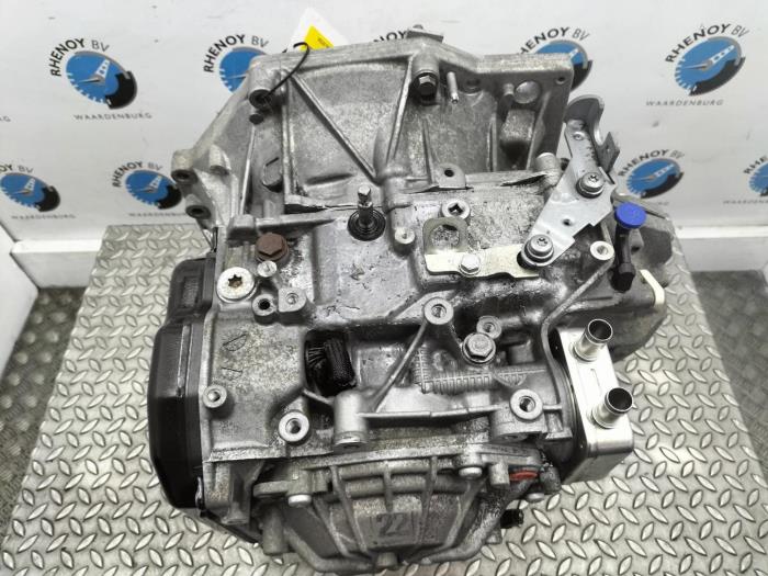 Getriebe van een Peugeot 207 2010