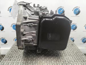 Getriebe van een Peugeot 207 2010