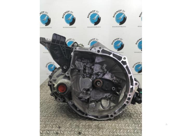 Used Gearbox Opel Corsa Price € 1.028,50 Inclusive VAT offered by Rhenoy Onderdelen b.v.