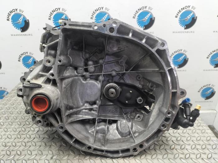 Usagé Boîte de vitesse Citroen C3 Prix € 1.028,50 Prix TTC proposé par Rhenoy Onderdelen b.v.
