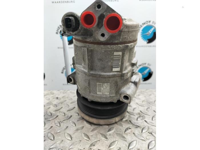 Usagé Pompe clim Fiat Punto Prix € 60,50 Prix TTC proposé par Rhenoy Onderdelen b.v.