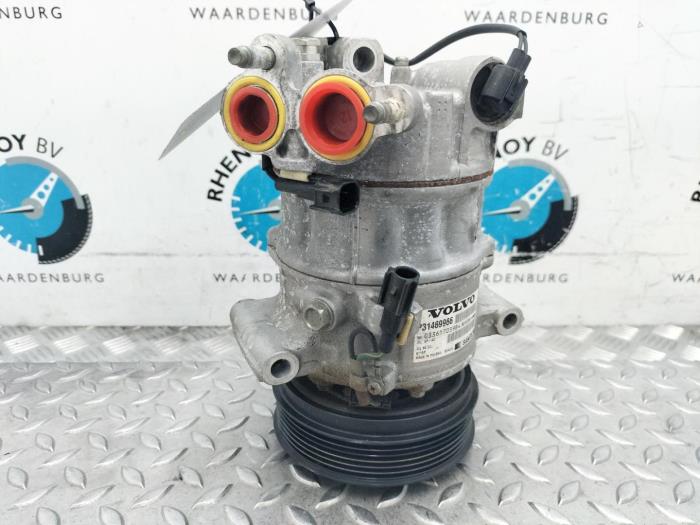 Usagé Pompe clim Volvo V40 Prix € 163,35 Prix TTC proposé par Rhenoy Onderdelen b.v.