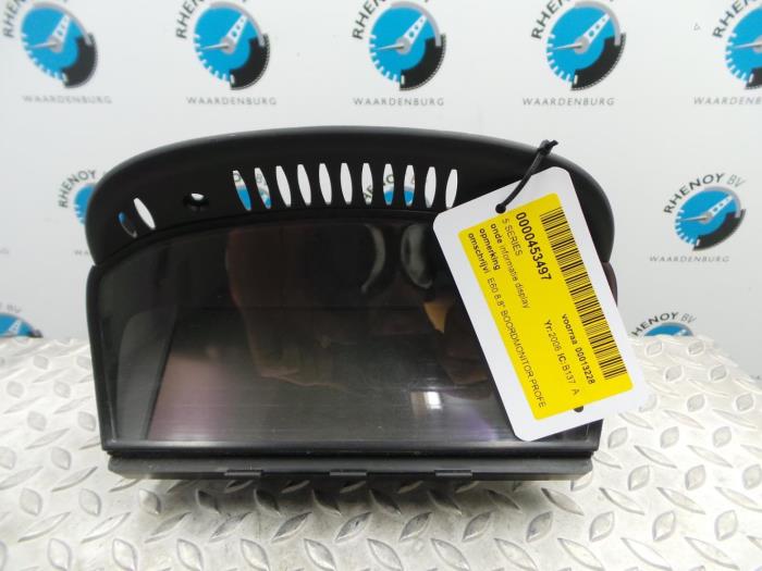 Used On-board computer BMW 3-Serie Price € 181,50 Inclusive VAT offered by Rhenoy Onderdelen b.v.