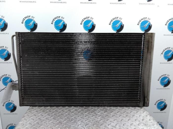 Usagé Condenseur de climatisation BMW 3-Série Prix € 121,00 Prix TTC proposé par Rhenoy Onderdelen b.v.