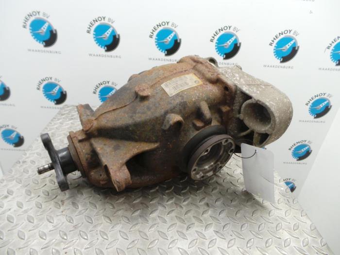 Gebrauchte Differential hinten BMW 1-Serie Preis € 363,00 Mit Mehrwertsteuer angeboten von Rhenoy Onderdelen b.v.