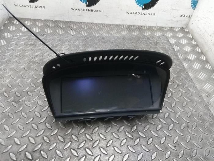 Used On-board computer BMW 3-Serie Price € 181,50 Inclusive VAT offered by Rhenoy Onderdelen b.v.