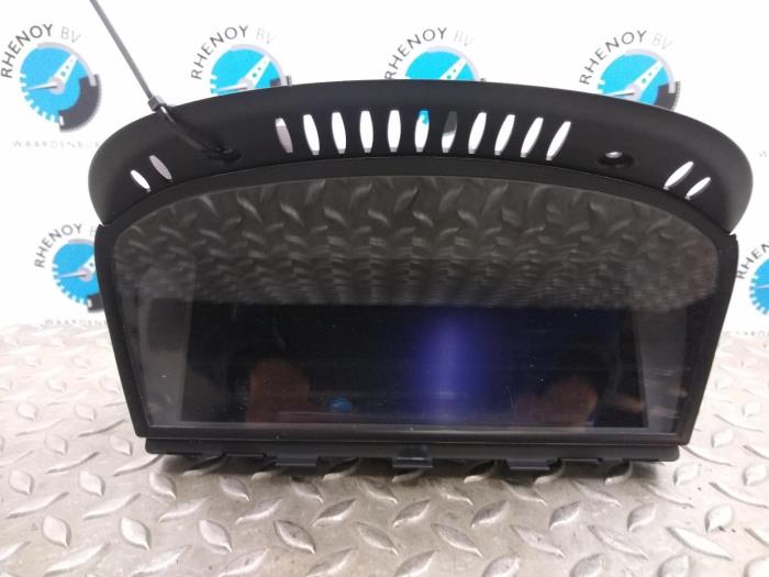Used On-board computer BMW 3-Serie Price € 181,50 Inclusive VAT offered by Rhenoy Onderdelen b.v.