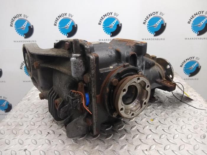 Gebrauchte Differential hinten BMW 3-Serie Preis € 248,05 Mit Mehrwertsteuer angeboten von Rhenoy Onderdelen b.v.