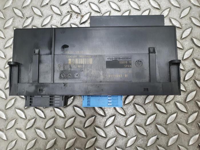 Used Engine management computer BMW 3-Serie Price € 72,60 Inclusive VAT offered by Rhenoy Onderdelen b.v.