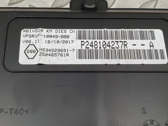 Engine management computer from a Mercedes Citan 2018
