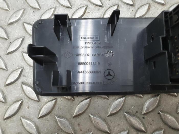 Engine management computer from a Mercedes Citan 2018