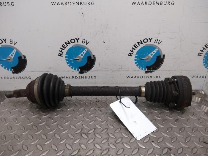 Gebrauchte Antriebswelle links hinten Volkswagen Polo Preis € 36,30 Mit Mehrwertsteuer angeboten von Rhenoy Onderdelen b.v.
