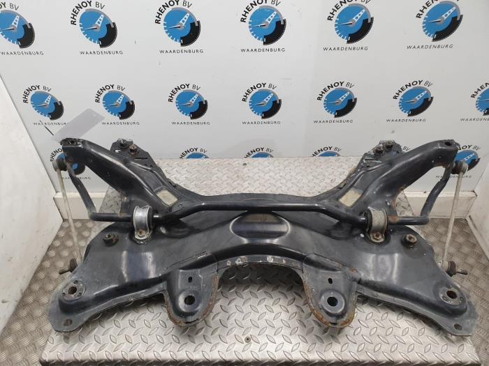 Used Subframe Ford KA Price € 121,00 Inclusive VAT offered by Rhenoy Onderdelen b.v.