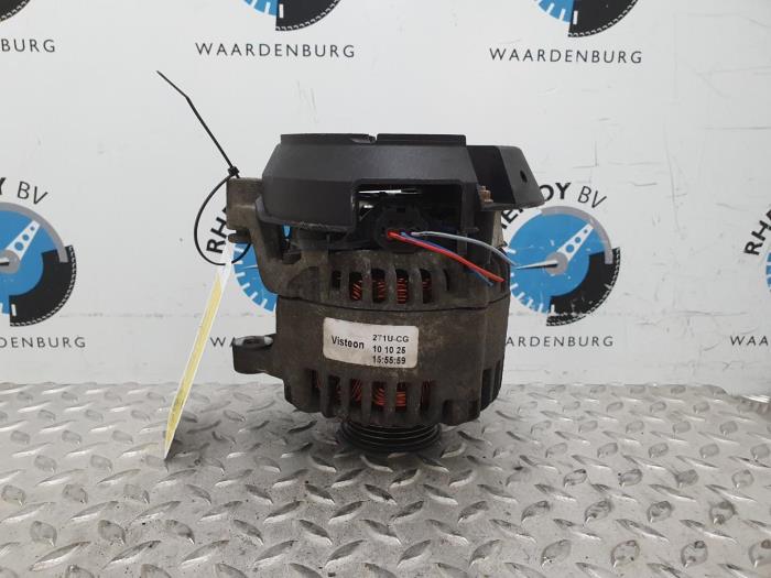 Usagé Dynamo Ford Transit Connect Prix € 60,50 Prix TTC proposé par Rhenoy Onderdelen b.v.