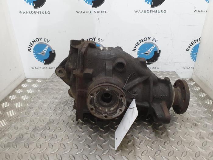 Gebrauchte Differential hinten BMW 3-Serie Preis € 181,50 Mit Mehrwertsteuer angeboten von Rhenoy Onderdelen b.v.