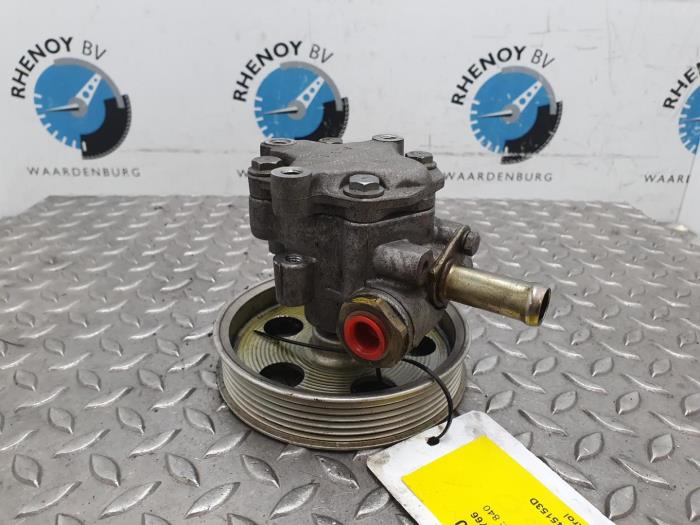 Usagé Pompe direction assistée Audi A4 Prix € 48,40 Prix TTC proposé par Rhenoy Onderdelen b.v.