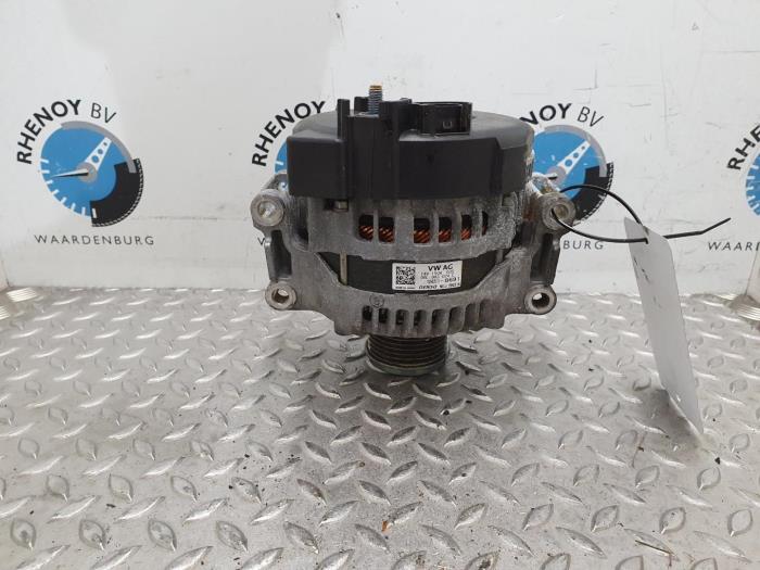 Usagé Dynamo Audi A4 Prix € 181,50 Prix TTC proposé par Rhenoy Onderdelen b.v.