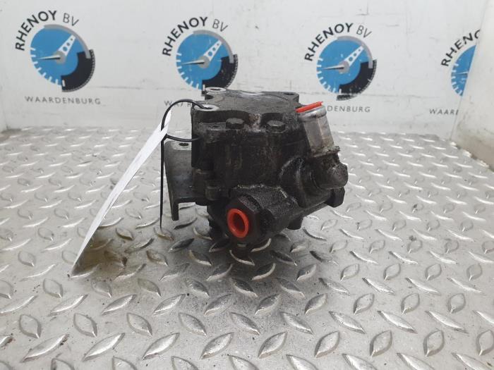 Used Pompe de direction BMW 3-Série Price € 60,50 Inclusive VAT offered by Rhenoy Onderdelen b.v.
