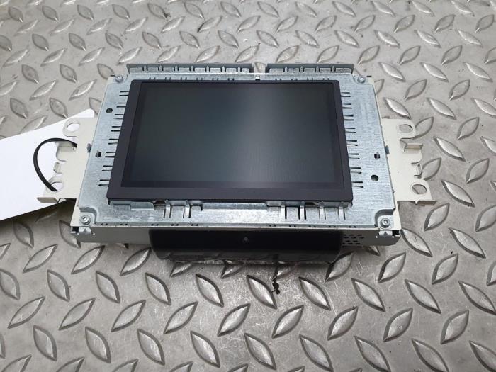 Used On-board computer Volvo V40 Price € 181,50 Inclusive VAT offered by Rhenoy Onderdelen b.v.