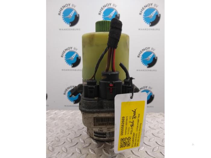 Usagé Pompe direction assistée Volkswagen Polo Prix € 108,90 Prix TTC proposé par Rhenoy Onderdelen b.v.