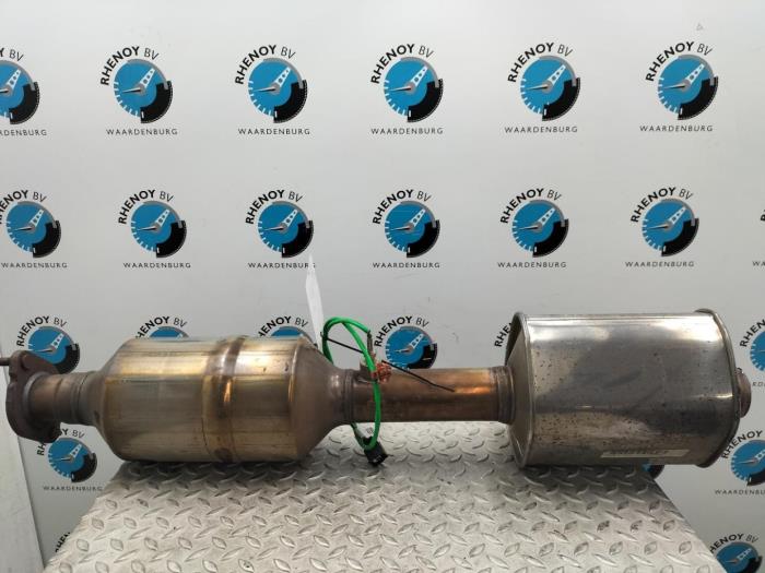 Usagé Catalyseur Ford Focus Prix € 423,50 Prix TTC proposé par Rhenoy Onderdelen b.v.