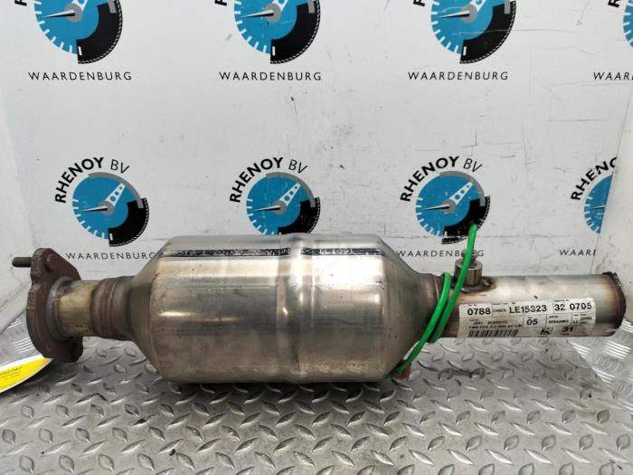 Usagé Catalyseur Ford Focus Prix € 423,50 Prix TTC proposé par Rhenoy Onderdelen b.v.