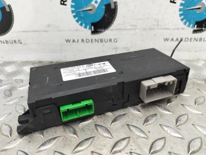 Used Engine management computer Landrover Discovery Sport L550 Price € 90,75 Inclusive VAT offered by Rhenoy Onderdelen b.v.