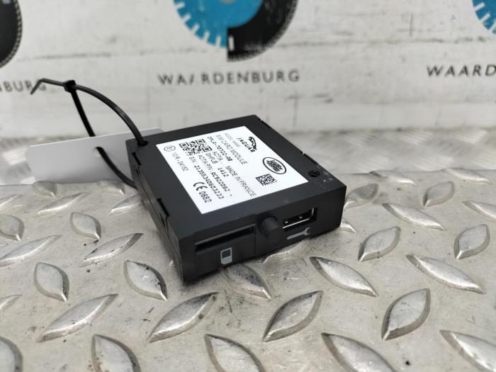 Used Engine management computer Landrover Discovery Sport L550 Price € 90,75 Inclusive VAT offered by Rhenoy Onderdelen b.v.