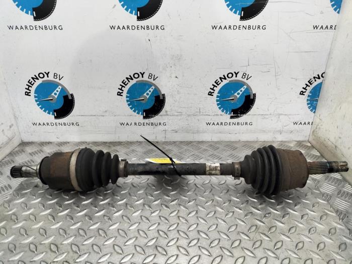 Gebrauchte Antriebswelle links hinten Opel Corsa Preis € 60,50 Mit Mehrwertsteuer angeboten von Rhenoy Onderdelen b.v.
