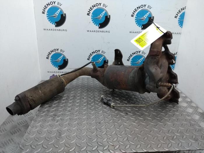 Usagé Catalyseur Ford Street Ka Prix € 181,50 Prix TTC proposé par Rhenoy Onderdelen b.v.