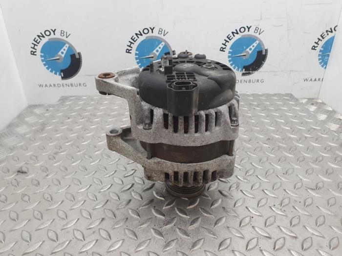 Usagé Dynamo Opel Insignia Prix € 60,50 Prix TTC proposé par Rhenoy Onderdelen b.v.