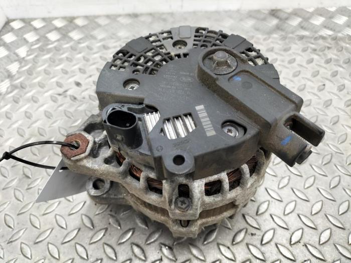 Gebrauchte Dynamo Landrover Discovery Sport L550 Preis € 193,60 Mit Mehrwertsteuer angeboten von Rhenoy Onderdelen b.v.