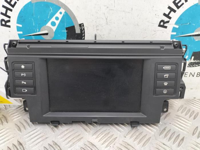 Used On-board computer Landrover Discovery Sport L550 Price € 302,50 Inclusive VAT offered by Rhenoy Onderdelen b.v.