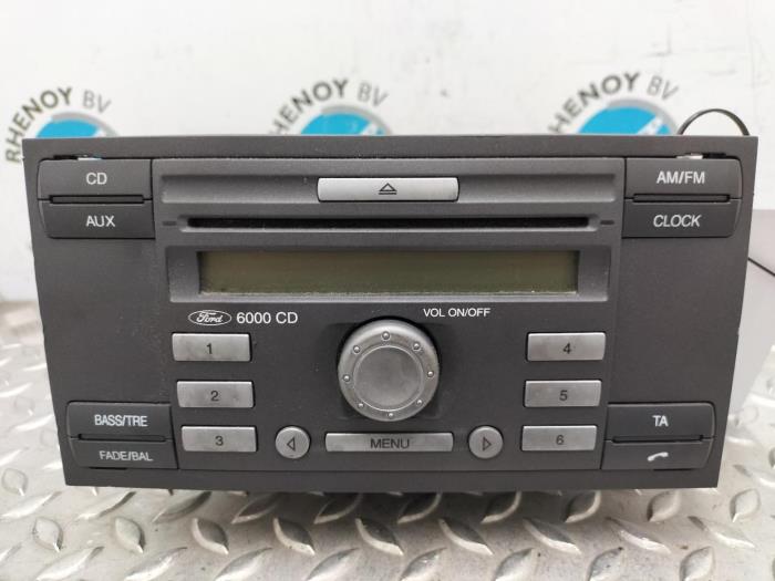 Używane Radio Ford Fusion Cena € 36,30 Z VAT oferowane przez Rhenoy Onderdelen b.v.