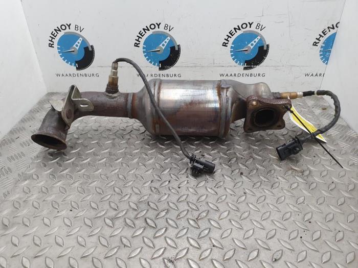 Usagé Catalyseur Opel Corsa Prix € 242,00 Prix TTC proposé par Rhenoy Onderdelen b.v.